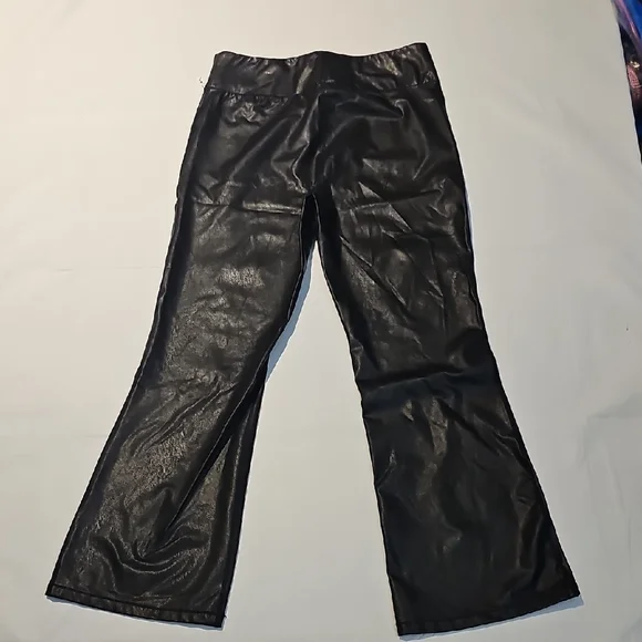 Aeropostale XL Pleather Bootcut - Picture 2 of 11